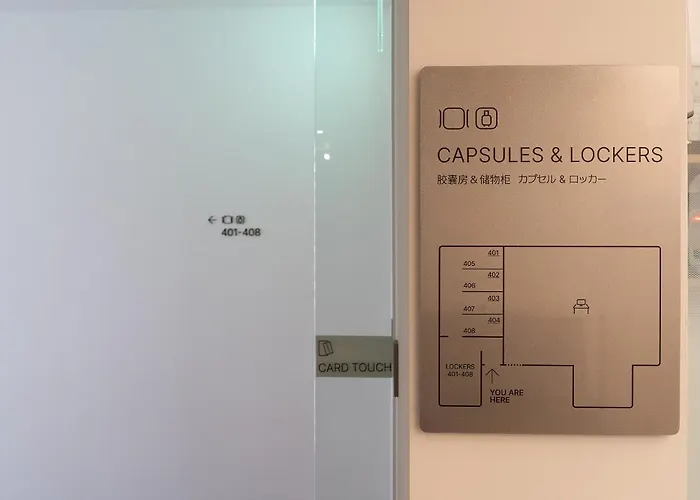 At Gangnam Hotel cápsula *
